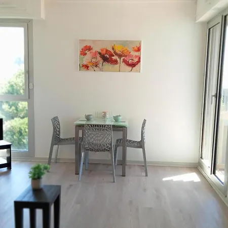 A La Rochelle : Vue Ocean & Parking - Fr-1-551-32 Apartment *
